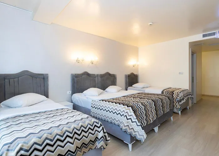 Отель Merty Констанца